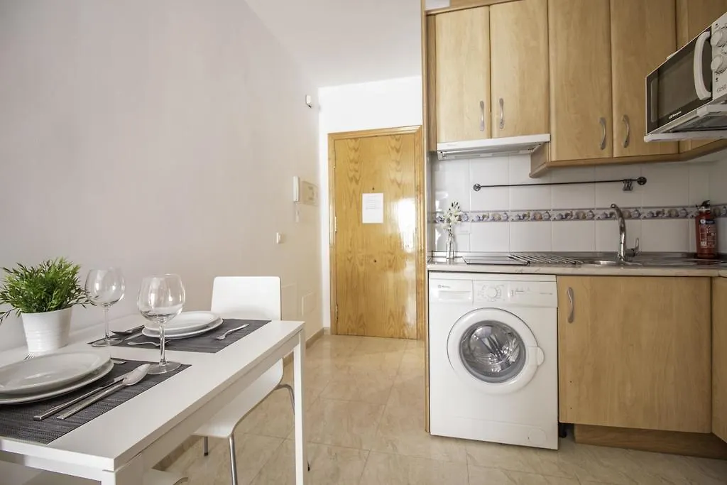 Estudio Nerja Calle Pintada 0*,